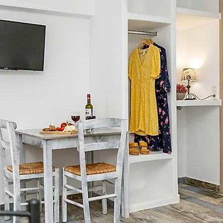 Depis Luxury Naxos Town 3*